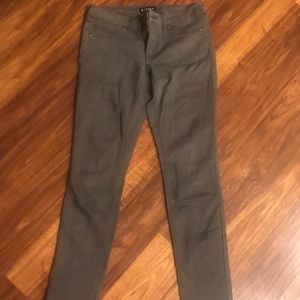Gray stretchy jeans